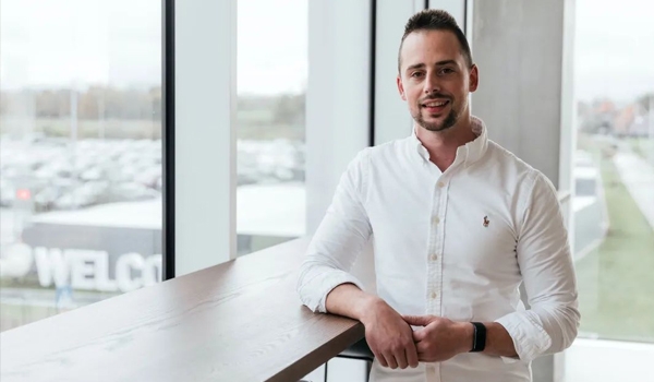 c7c7娱乐平台--我们又增添了挖掘装载机的零部件